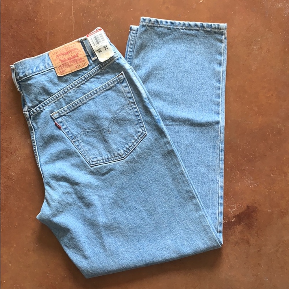 New Relaxed Fit Mens Levi’s